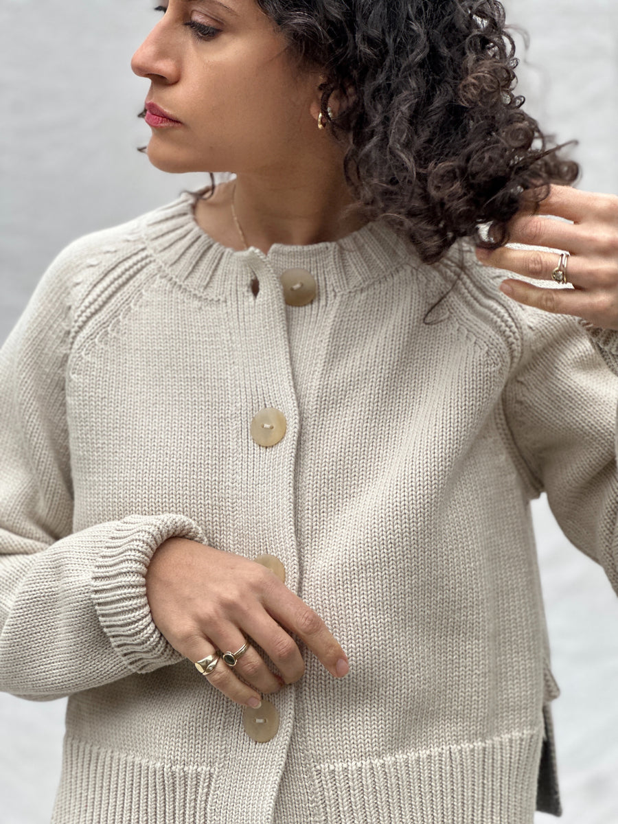 り*つ 70'sMohair×Alpaca Raglan Cardigan Cotton Alpaca Raglan Cardigan - Sand – DAEZA