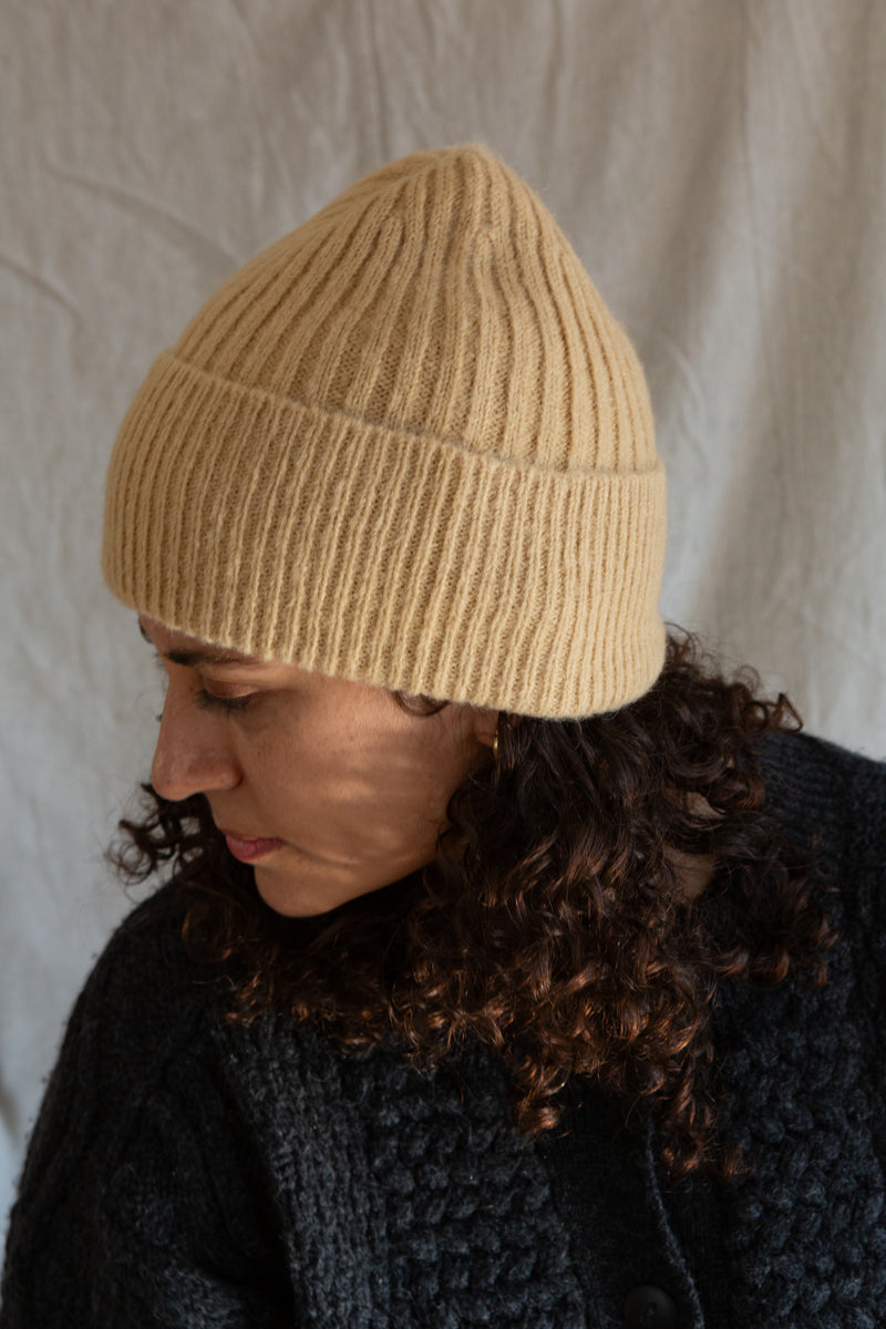 RIB BEANIE WHEAT – DAEZA