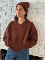 SURI V-NECK - RUSSET