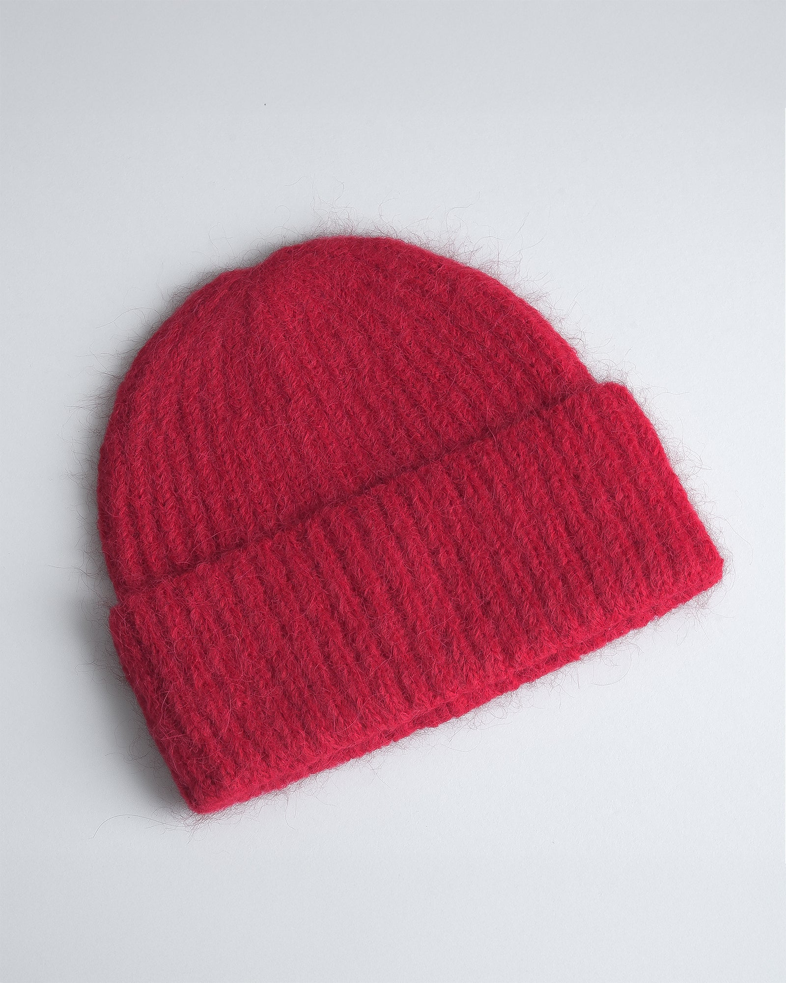 SURI ALPACA CUFF HAT - RED